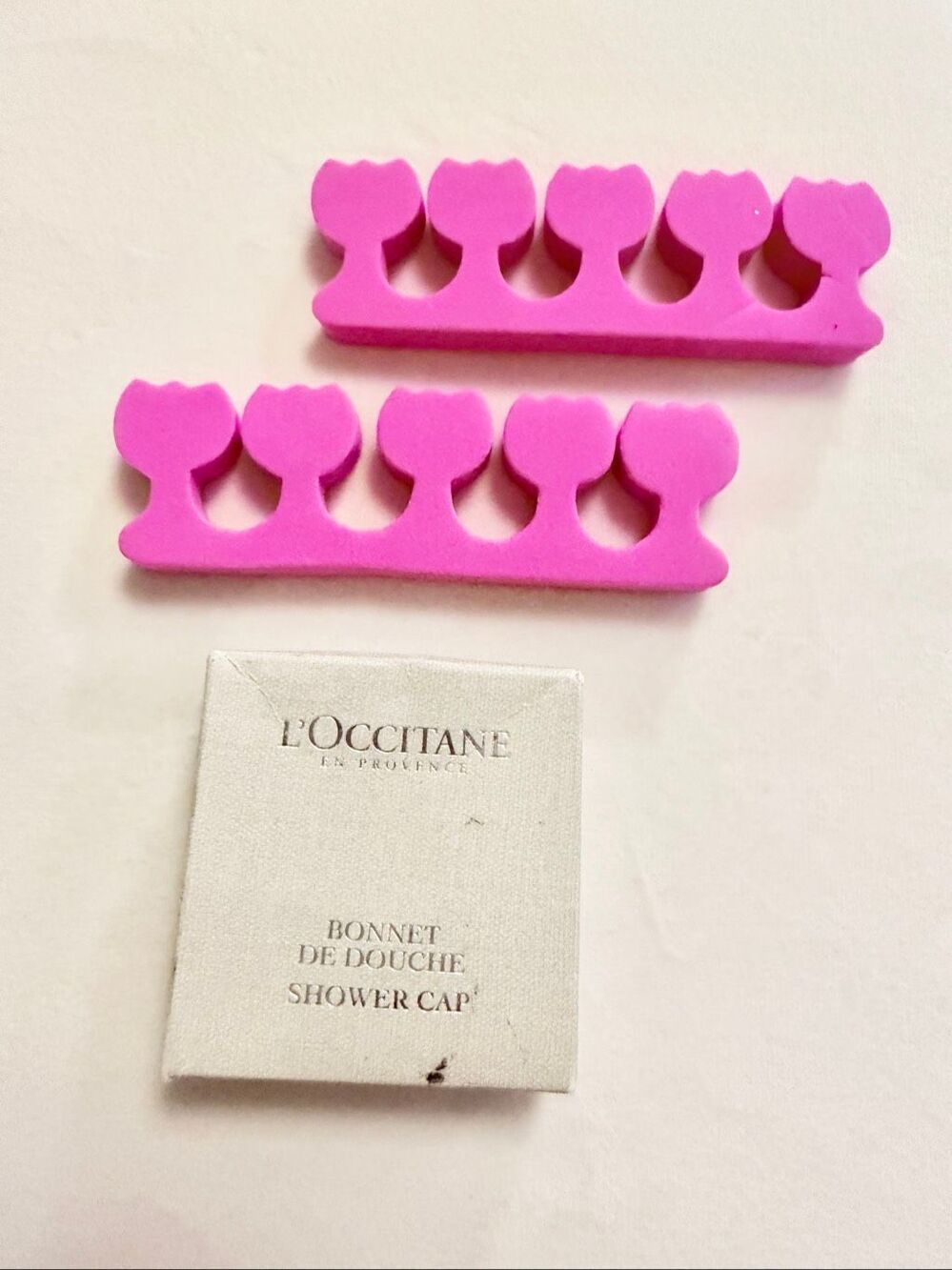 Beauty bundle - shower cap and foam toe spacers